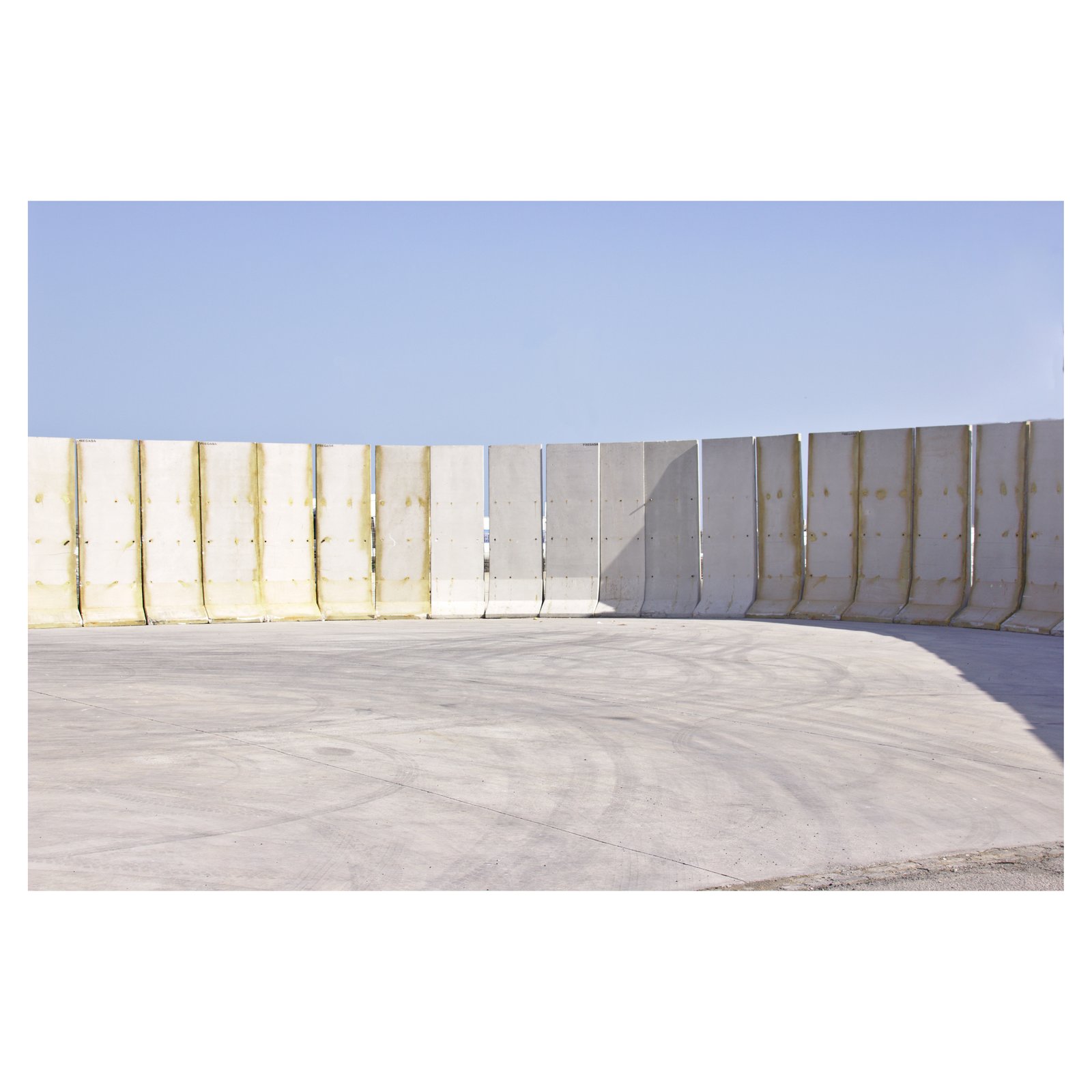 Photograph 53024096391_bda31bc45a_o